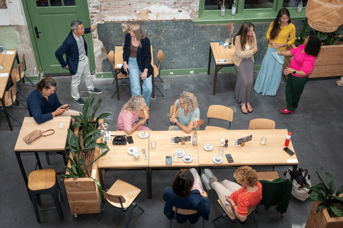 Spreekproeverij: zakelijke kennismaking